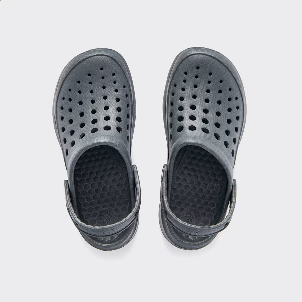 Joybees men’s chance sandals , NWOB, SZ 11